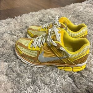 Nike Yellow and Silver Women's Running Sneakers